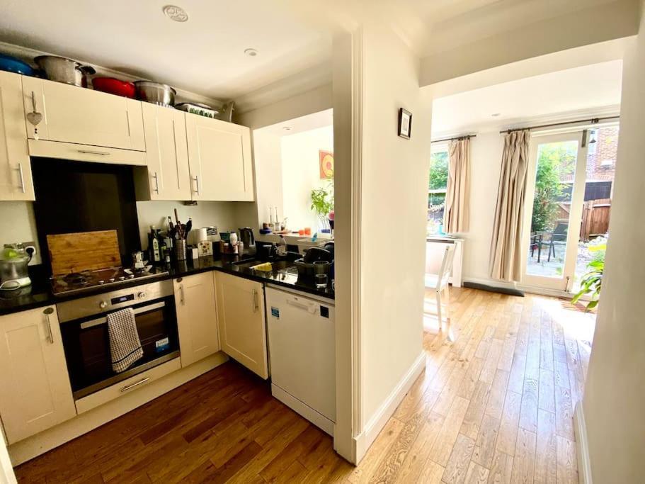 Wonderhouse - Pure Tranquil In The Centre Appartamento Londra